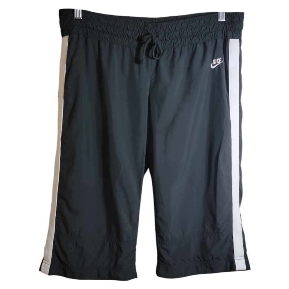 Nike sportswear capri pants women's large black white side stripe athletic
